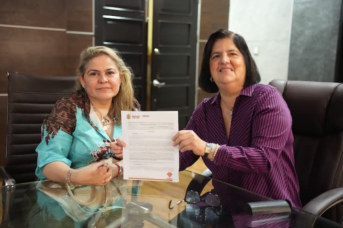 Alcaldesa de San Andrés Tuxtla se reúne con Secretaria de Desarrollo Social