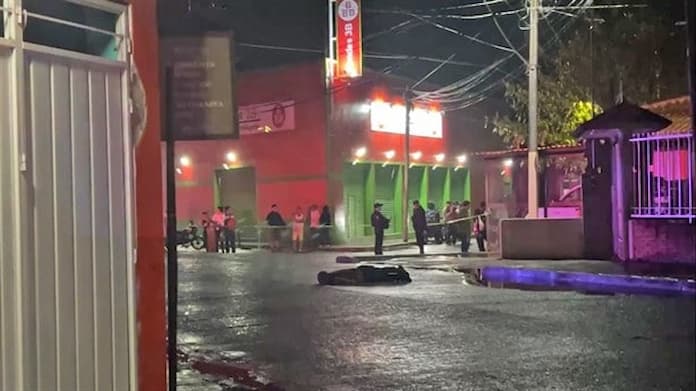 Murió atropellado por un automovilista que huyó, en Martínez de la Torre