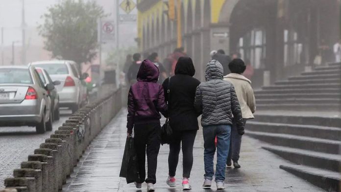 Viene nuevo frente frío; habría norte y aumentan lluvias en Veracruz