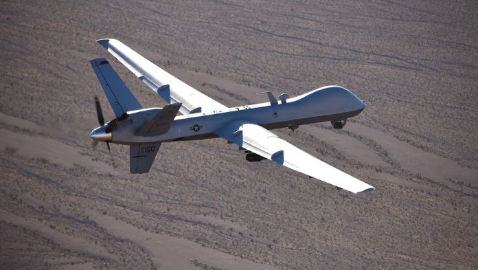 México usa drones estadounidenses para detener blancos criminales; Defensa niega espionaje de EU