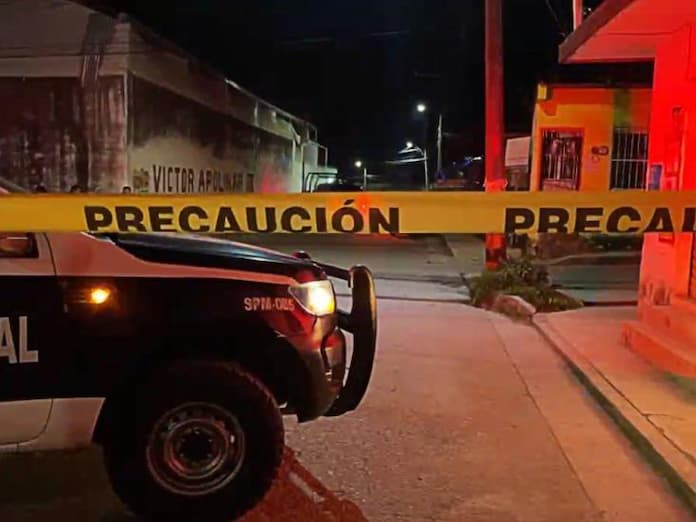 Balean a dos personas