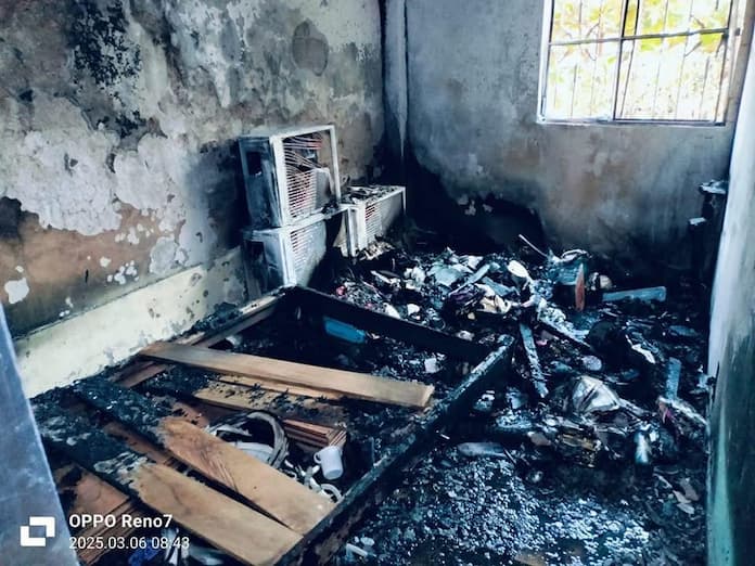 Incendio en vivienda en la colonia Buena Vista, en San Andrés Tuxtla
