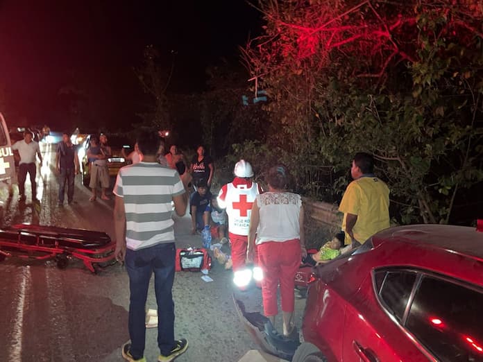 Seis heridos en un accidente de choque entre dos unidades