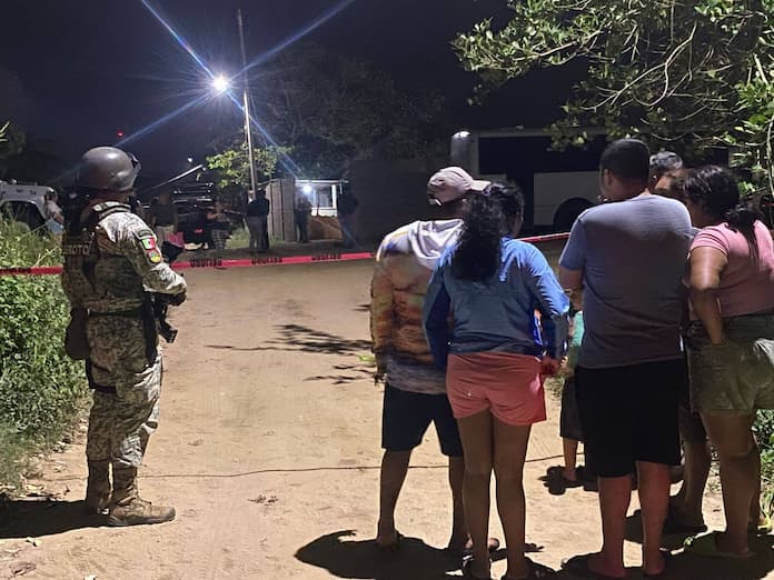 Tres £jecutadøs y un her1do en Villa Allende, Coatzacoalcos