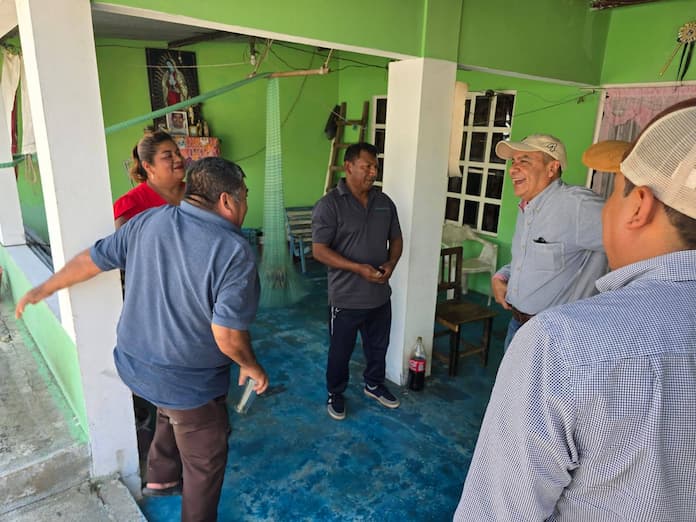 Alcalde se reúne con integrantes de la Federación Regional de Sociedades Cooperativas Ribereñas y Acuícolas de Los Tuxtlas