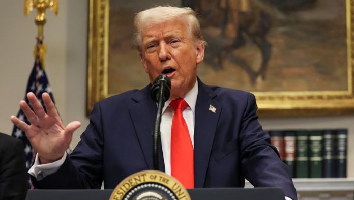 Estados Unidos arremete por aranceles y da ultimátum a México y Canadá