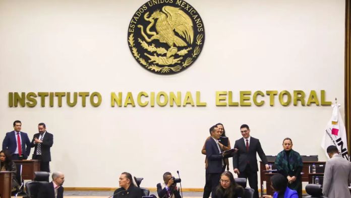 Instalará INE urna única en casillas para recibir votos de magistrados y jueces