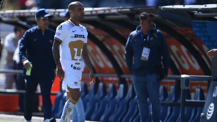 Pumas mete demanda contra Dani Alves ante el TAS