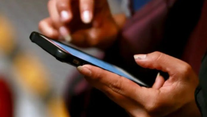 Inhabilitan 25 líneas telefónicas por cometer extorsión en Veracruz