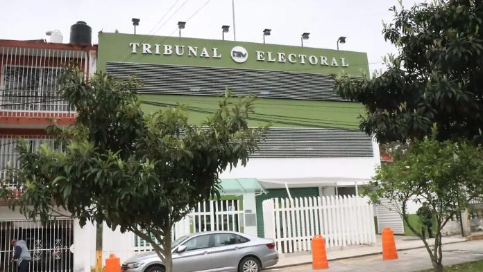 41 veracruzanos buscan una magistratura en el TEV