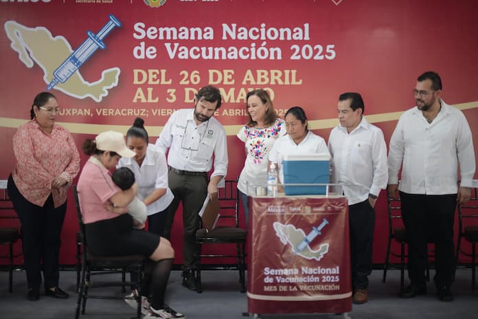 Arranca Semana Nacional de Vacunación; Rocío Nahle garantiza más de 670 mil dosis
