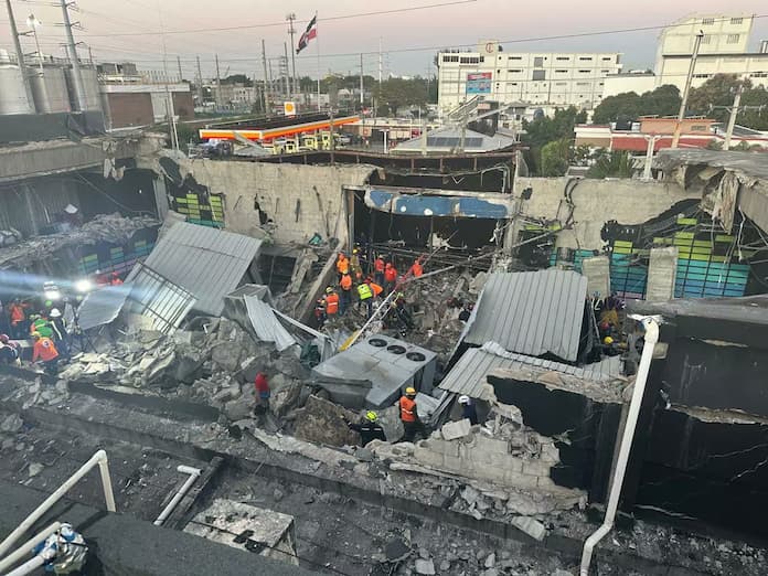 Se desploma el techo de una discoteca en República Dominicana; hay al menos 15 muertos y un centenar de heridos