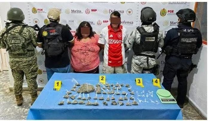 Detienen a una mujer y un hombre con drogas en Belén Chico, en San Andrés Tuxtla