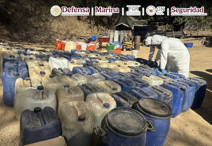 Marina asegura 150 kilos de metanfetamina en Durango