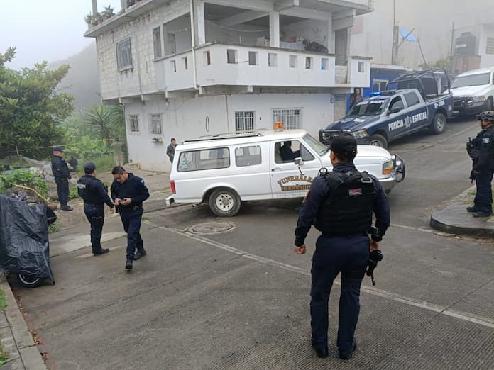 Hallan el cuerpø del decapitado en Huatusco