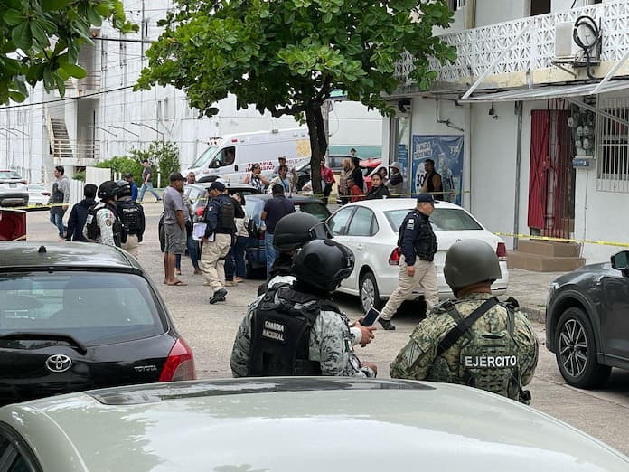 Hallan sin v1da a un hombre en despacho del centro de Coatzacoalcos