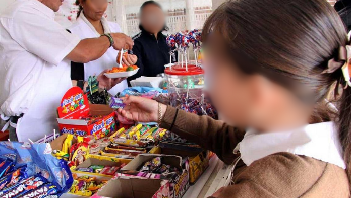Niegan acuerdo entre la SEP y empresas de comida chatarra