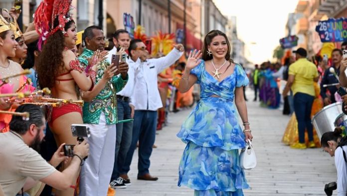 Adriana Fonseca, Reina de lujo del Carnaval 2025”