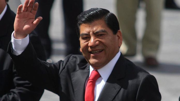 Retiran prisión domiciliaria a Mario Marín y lo reingresan al Altiplano