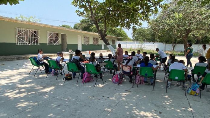 Emiten medidas que deberán tomar las escuelas ante calor en Veracruz