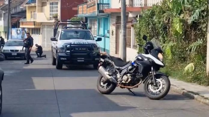 D1sparos activa el codigo rojo en colonia de Coatepec