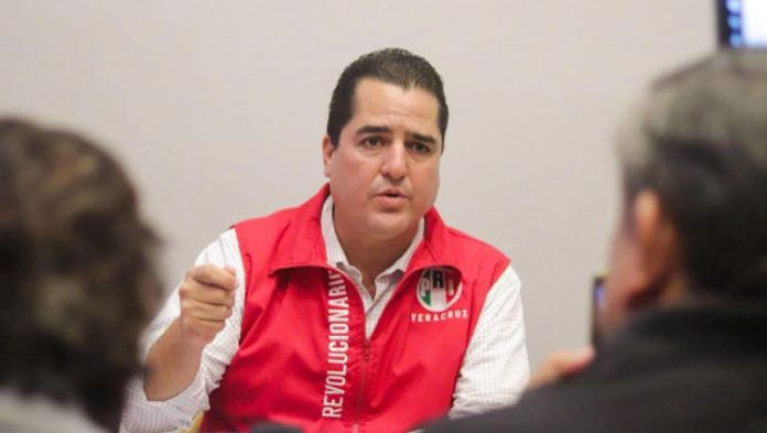 Dirigente del PRI en Veracruz acusa alianza entre Yunes, PAN y Morena