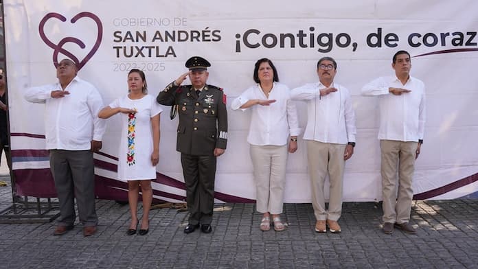 Conmemora Ayuntamiento de San Andrés Tuxtla el 163 Aniversario de la Batalla de Puebla