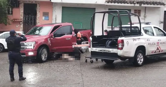 Ejecutan a chófer de alcalde electo de Coxquihui
