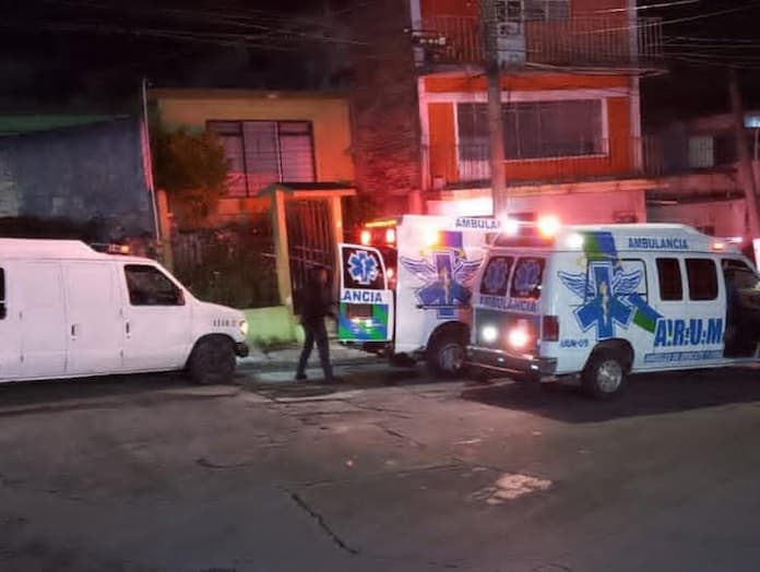 Mujer es apuñalada dentro de su hogar
