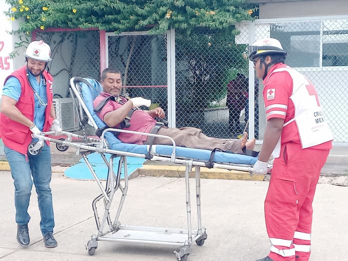 Campesino de Michapan Paso Real pierde 4 dedos al operar una maquinaria agrícola