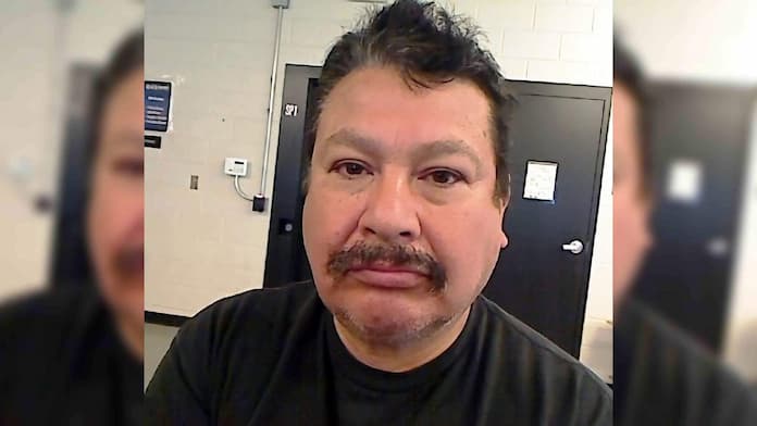 Acusan a hombre por hacerse pasar por mexicano inculpado de amenazar de muerte a Trump