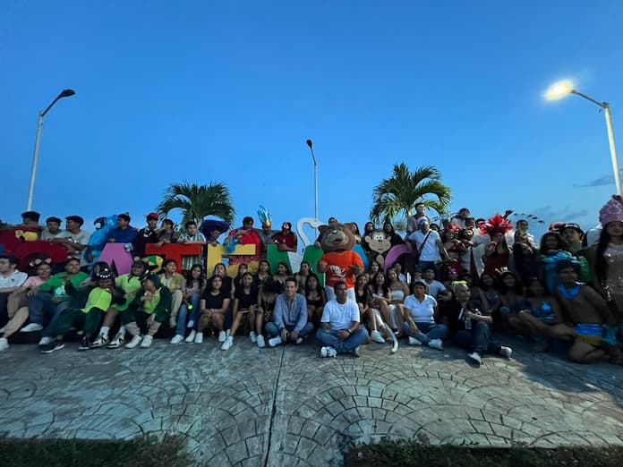 Primer Gran Papaqui de Fin de Curso del CECYTEV Catemaco