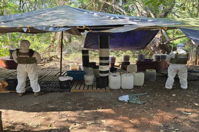 Desmantelan laboratorio en Arteaga, Michoacán; valor de lo asegurado es de 847 mdp