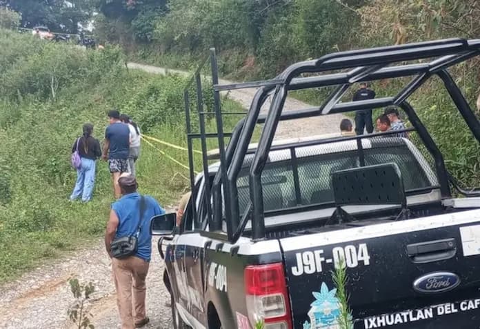 Presunto enfrentamiento deja un policía muerto en Tomatlán