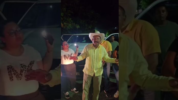 Arturo Herviz acusó a policías vestidos de civiles de golpear a tres integrantes de su equipo