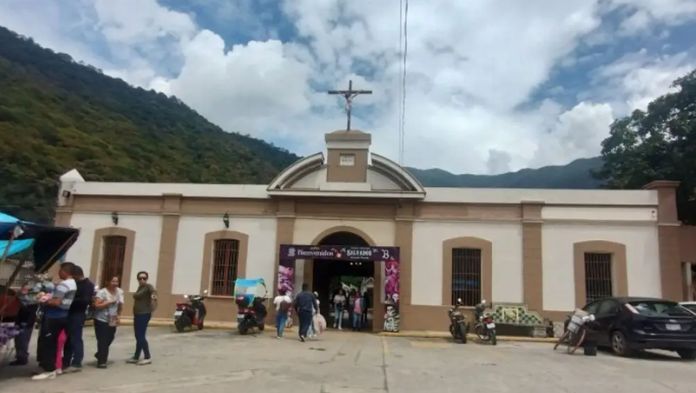 Se roban cruces y lápidas en cementerio municipal Río Blanco