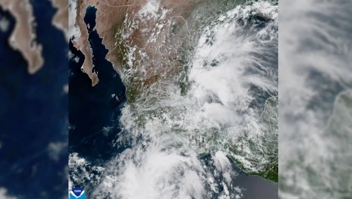 ‘Barry’ y ‘Flossie’ amenazan a México: prevén lluvias extraordinarias en estos estados