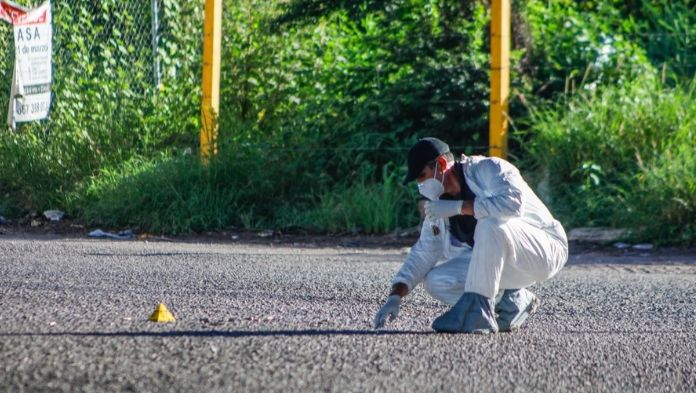 Jornada violenta en Sinaloa: reportan 8 4s3sinat0s, un f3min*cidi0 y hallan osamenta