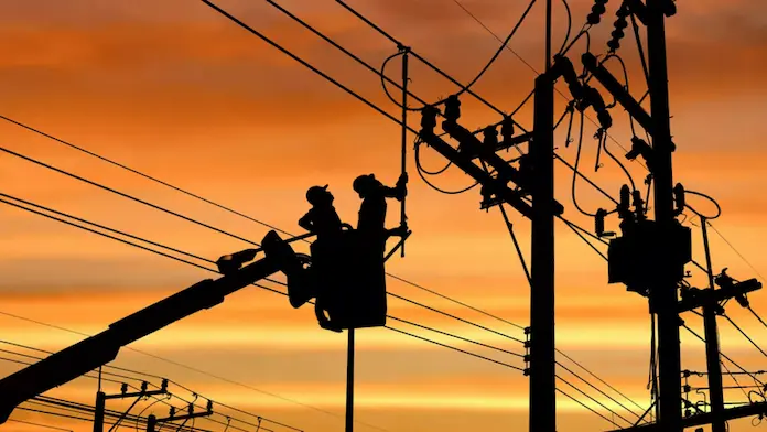 Cae reserva eléctrica a nivel de emergencia