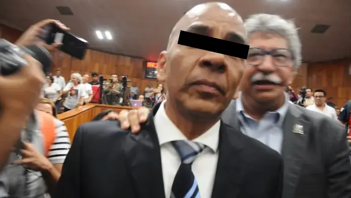 Tribunal federal anula orden de aprehensión contra exfiscal Anticorrupción de Veracruz