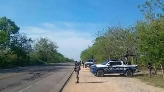 Comando levanta a dos en San Juan Evangelista
