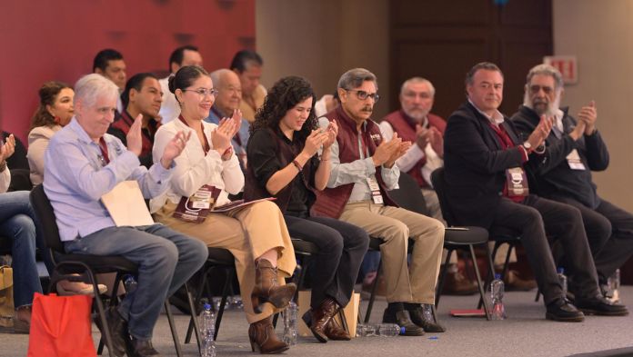 ¡Fuera los Yunes! Retumbó durante discurso en el Consejo Político Nacional de Morena