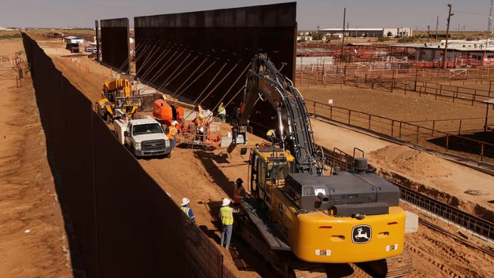 Gobierno de EU comienza construcción de muro secundario en la frontera con México