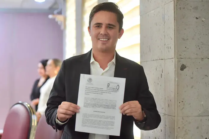 Presenta Rafa Fararoni punto de acuerdo que busca proteger el agua de San Andrés Tuxtla