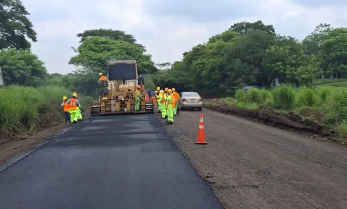 Rehabilita SICT tramos de la carretera 180 Paso del Toro–Acayucan, en Veracruz