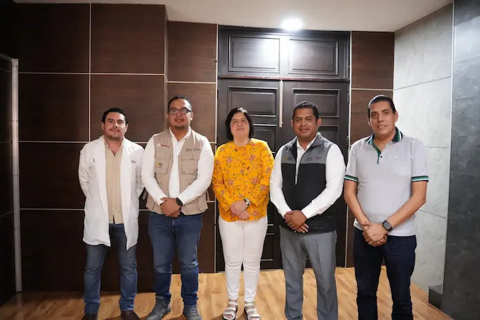 Refuerzan Ayuntamiento y Jurisdicción Sanitaria No. 10, acciones contra el dengue en San Andrés Tuxtla