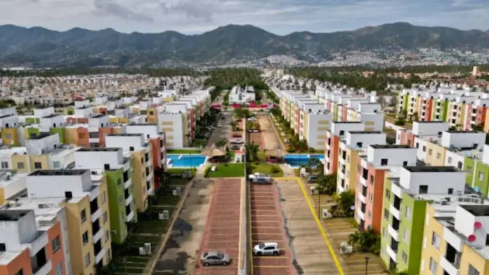 Amplían meta de construcción de viviendas del Bienestar; Veracruz el segundo estado con más contratadas por INFONAVIT este 2025