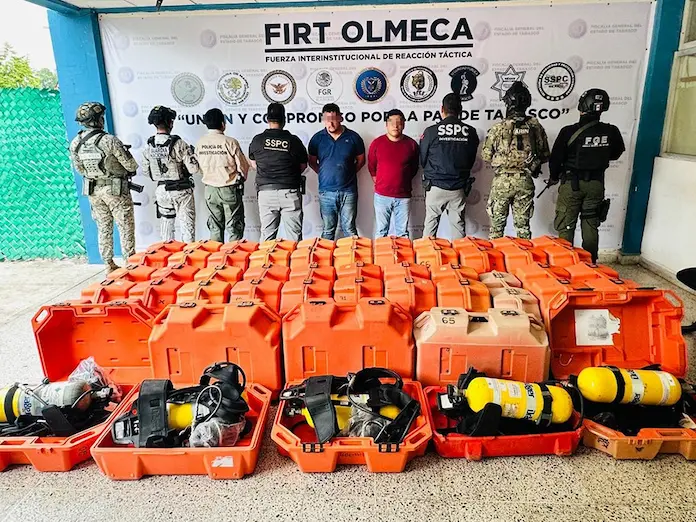 Detienen a dos sujetos por asalto a plataforma de Pemex en Campeche