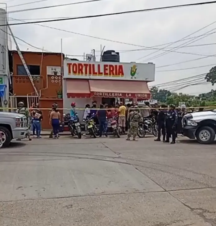 Asesinan a dos personas en tortillería de Tuxpan