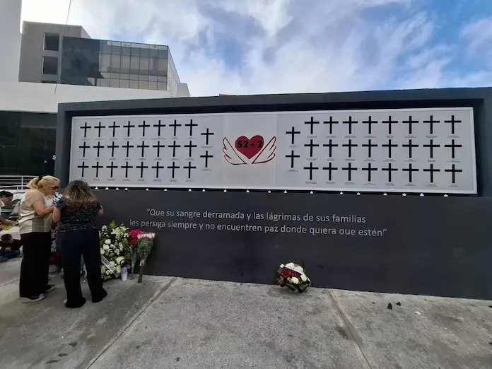 Familiares de víctimas del Casino Royale pedirán la intervención de EU a 14 años de la tragedia